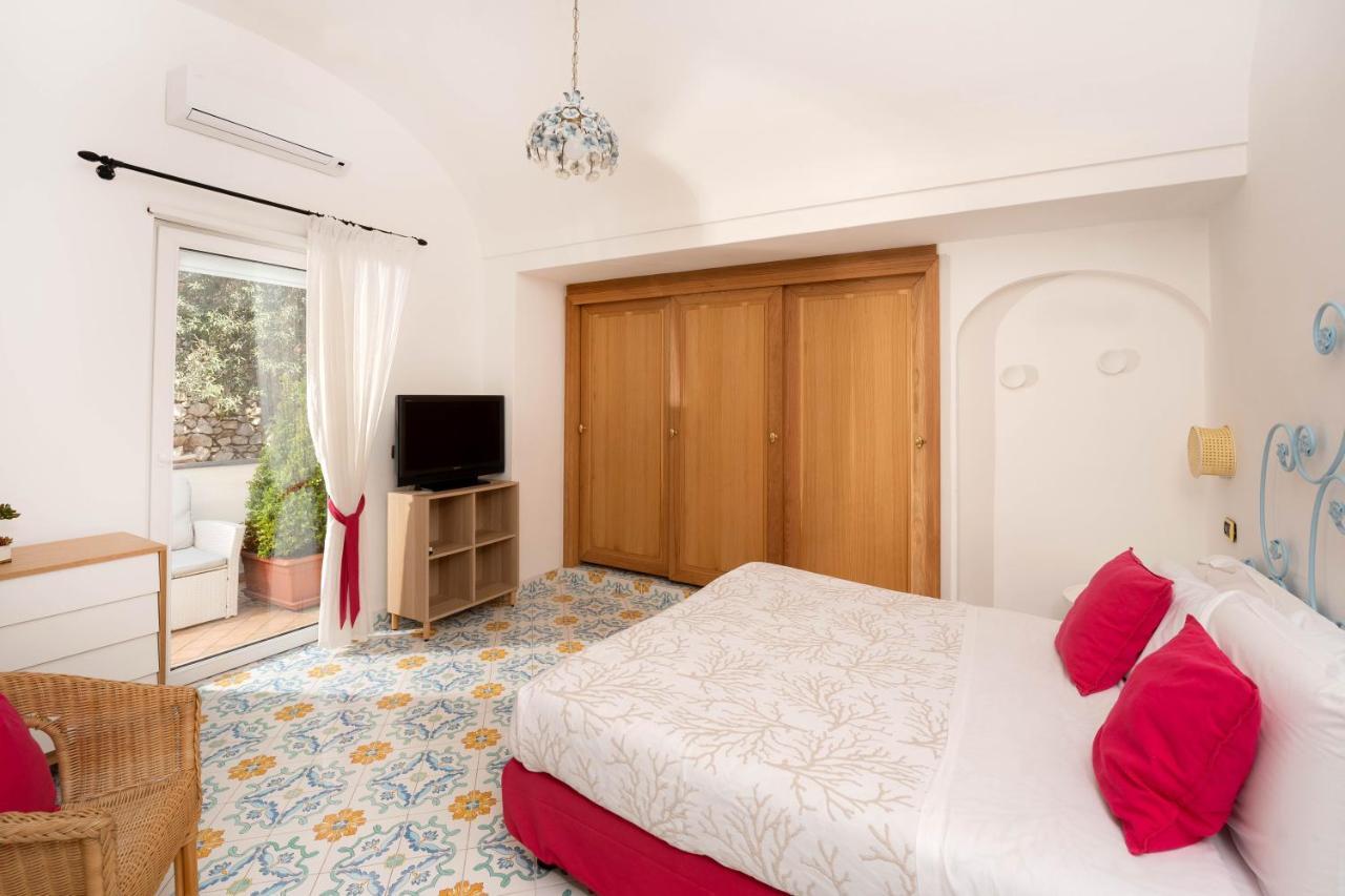 Oliveto Capri Apartments Bagian luar foto