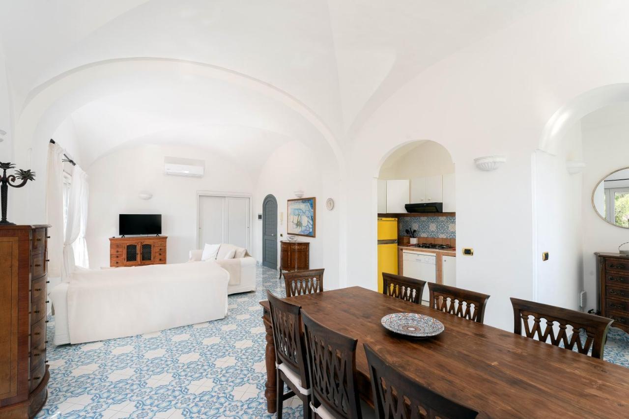Oliveto Capri Apartments Bagian luar foto