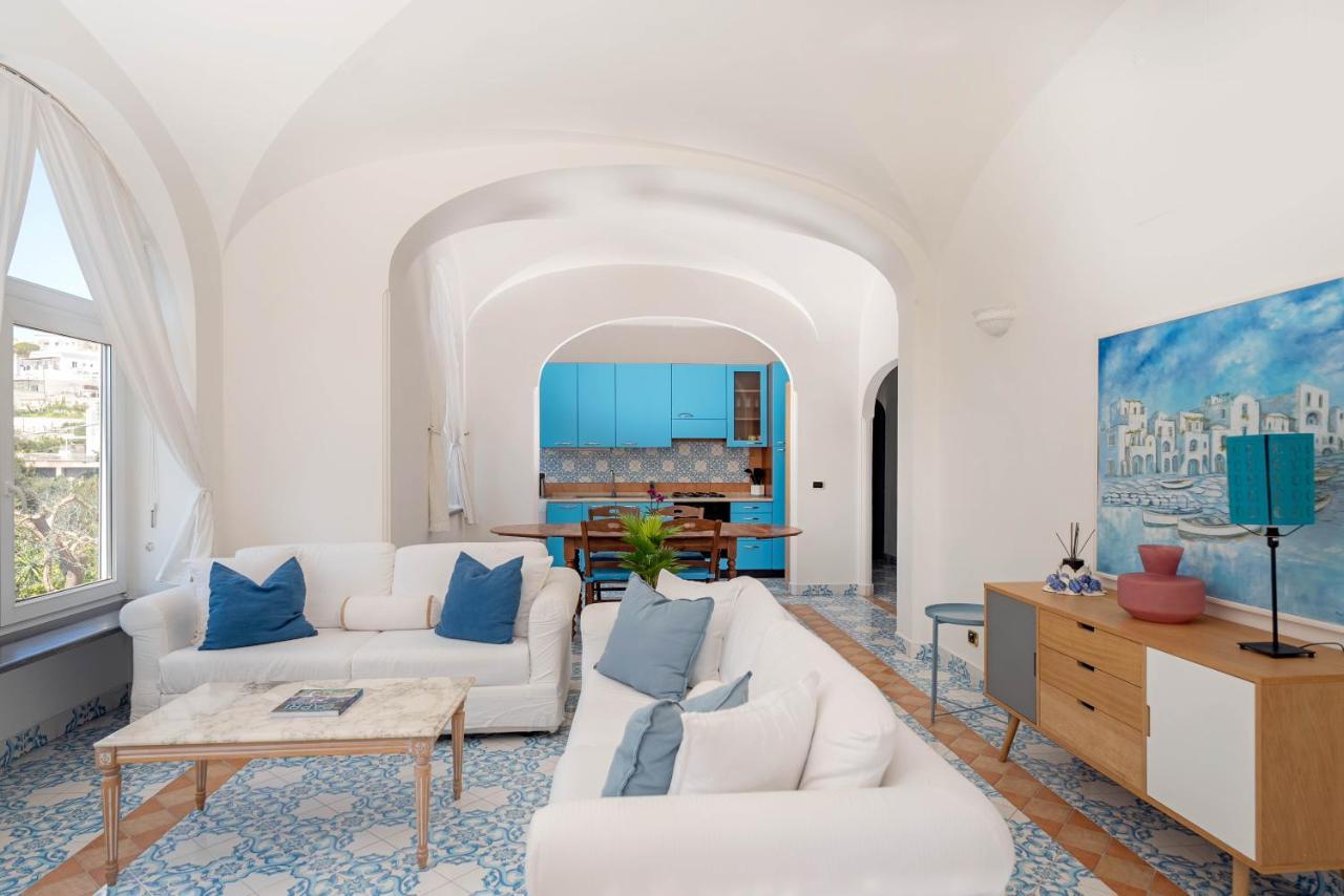 Oliveto Capri Apartments Bagian luar foto