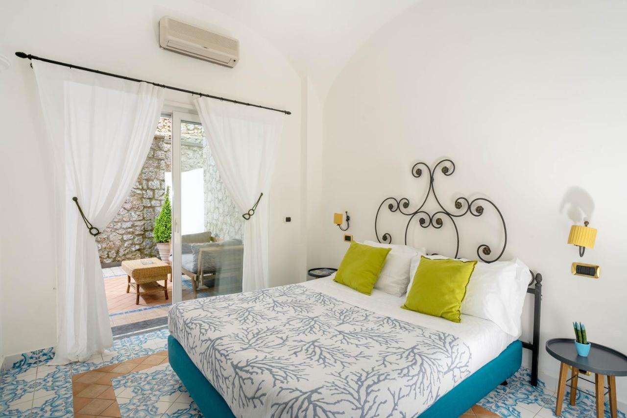 Oliveto Capri Apartments Bagian luar foto