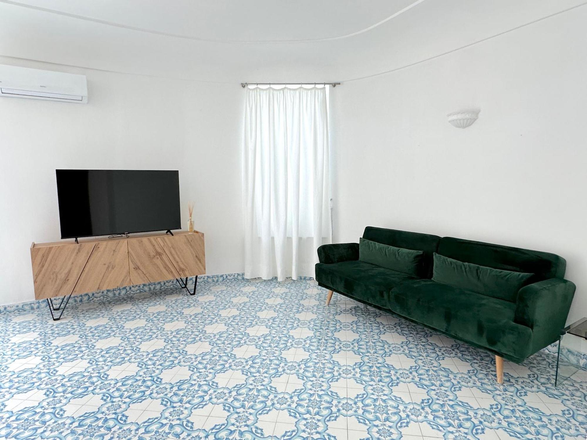 Oliveto Capri Apartments Bagian luar foto
