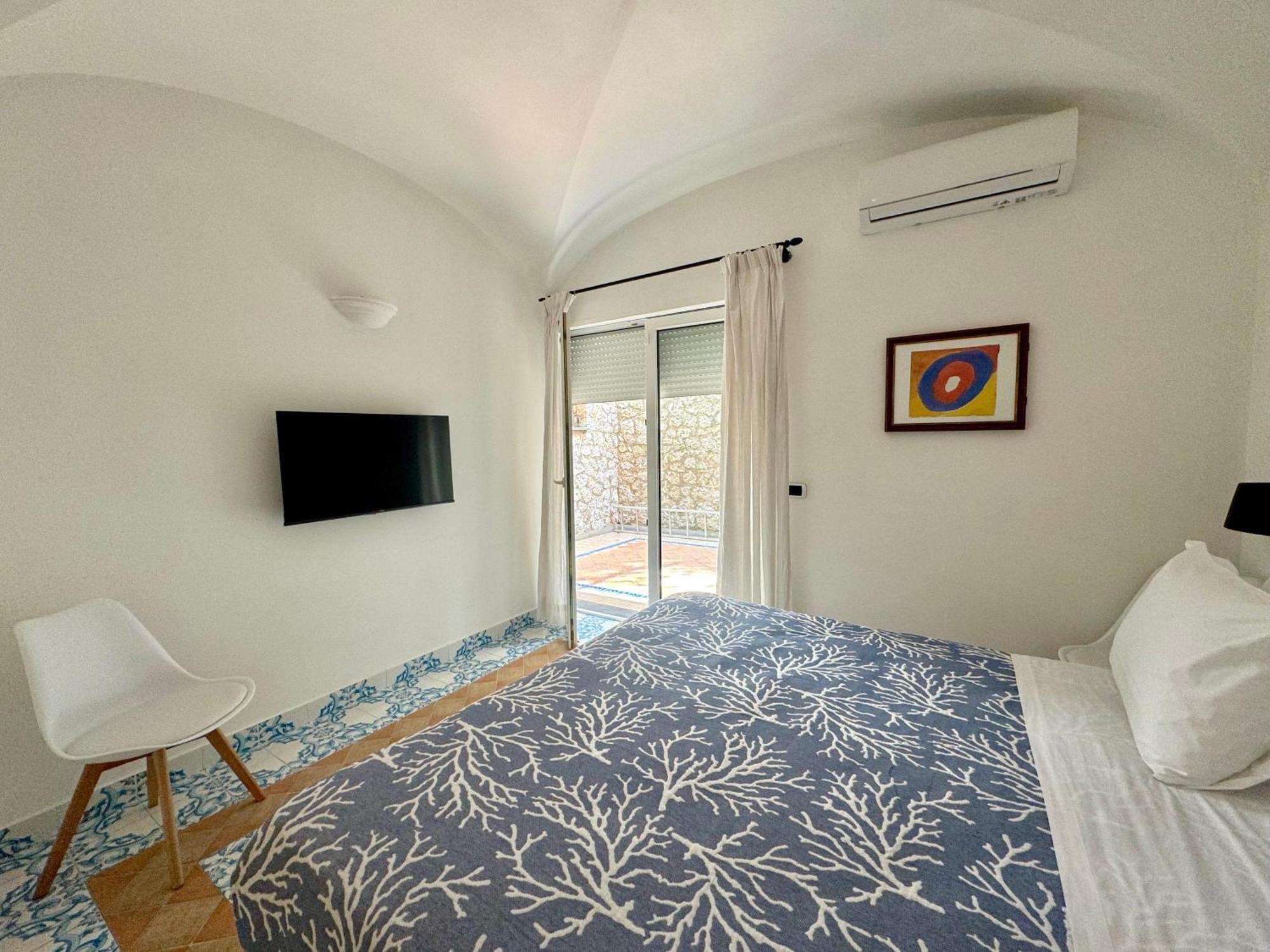 Oliveto Capri Apartments Bagian luar foto